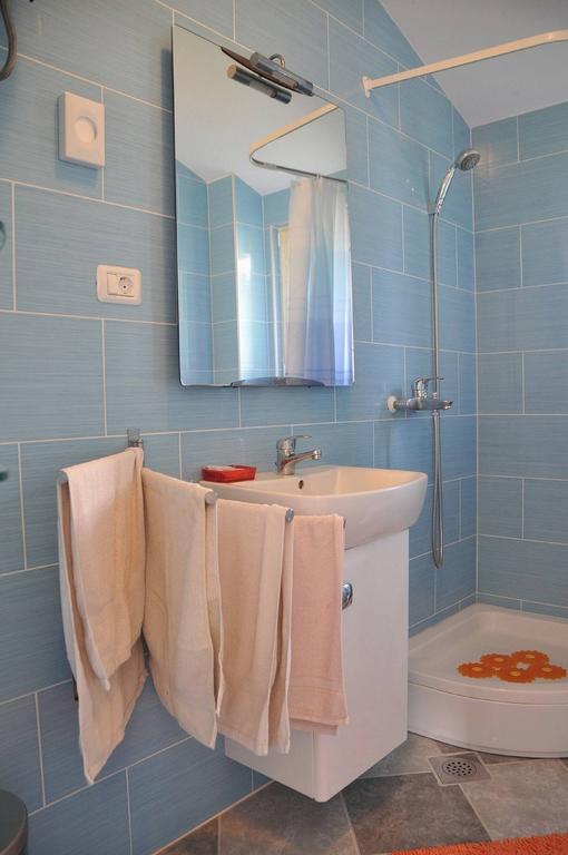 Apartment Стоморска Екстериор снимка