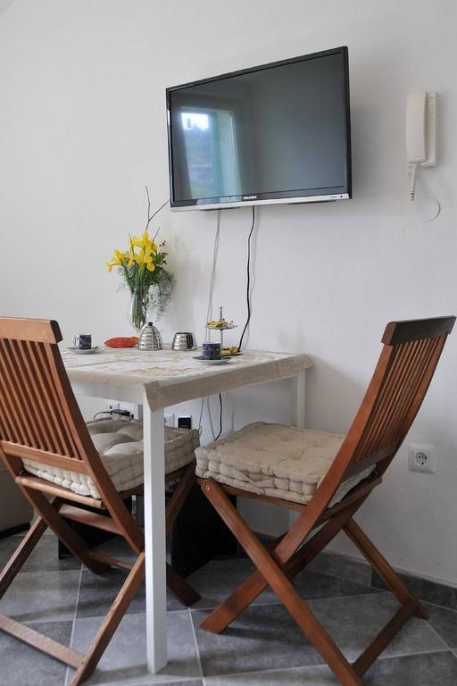Apartment Стоморска Екстериор снимка