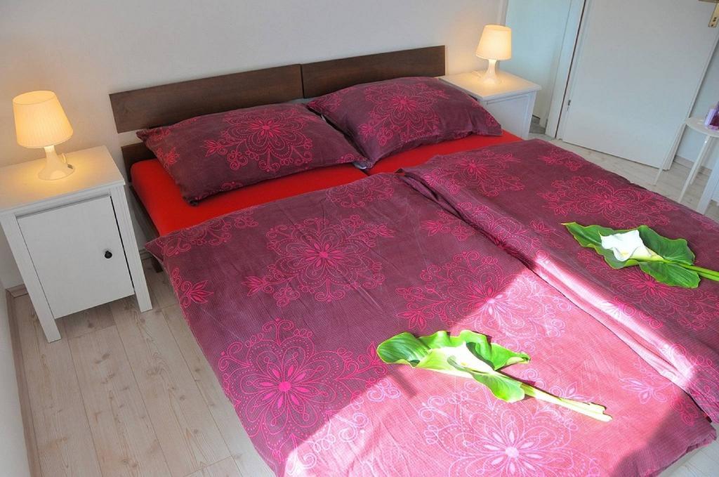 Apartment Стоморска Екстериор снимка