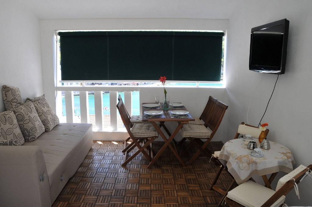 Apartment Стоморска Екстериор снимка